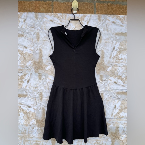 GUIZIO Erisa Dress SIZE XS - Picture 5 of 11